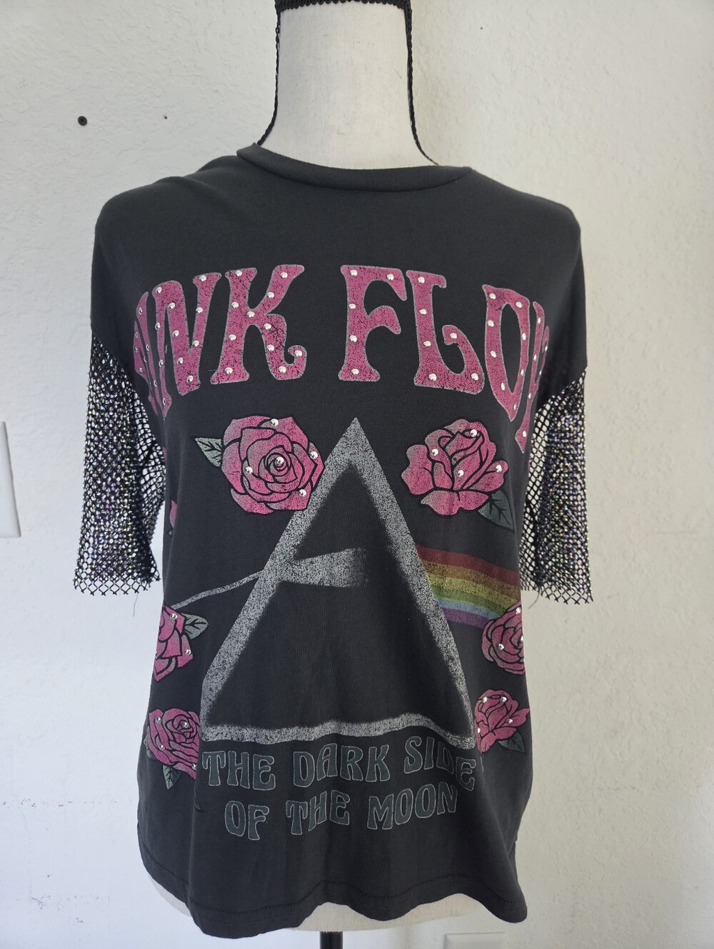 Pink Floyd XS Mesh Rhinestone Graphic Tee Y2K Glam Rock Concert Top Dark Side